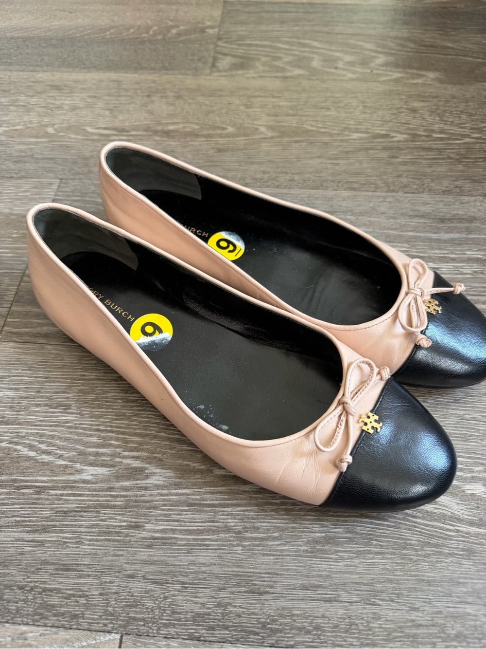 Tory Burch Cap-Toe Ballet Flats size 9